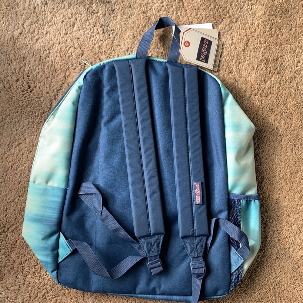 ⬇️⬇️New Jansport backpack - Picture 2 of 3